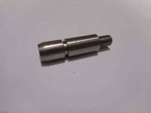 Rastbolzen von Remeha, gefertigt aus Metall mit einer zylindrischen Form, gewinde und einem abgerundeten Ende.